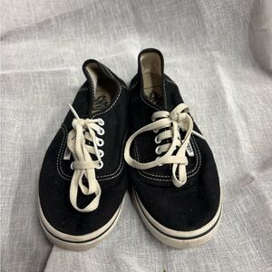 Vans Low Top Women's Sneakers, Size 6.5 for Women's and 5 men, Black, Pre-Owned